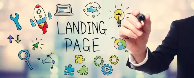 um homem escreve em um vidro "landing page" com desenhos em volta