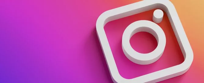 Logo do Instagram sobre fundo rosa